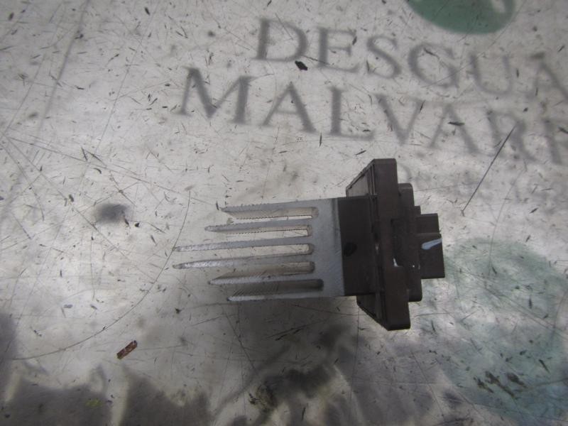 Recambio de resistencia calefaccion para kia cee´d emotion referencia OEM IAM 972351E000  