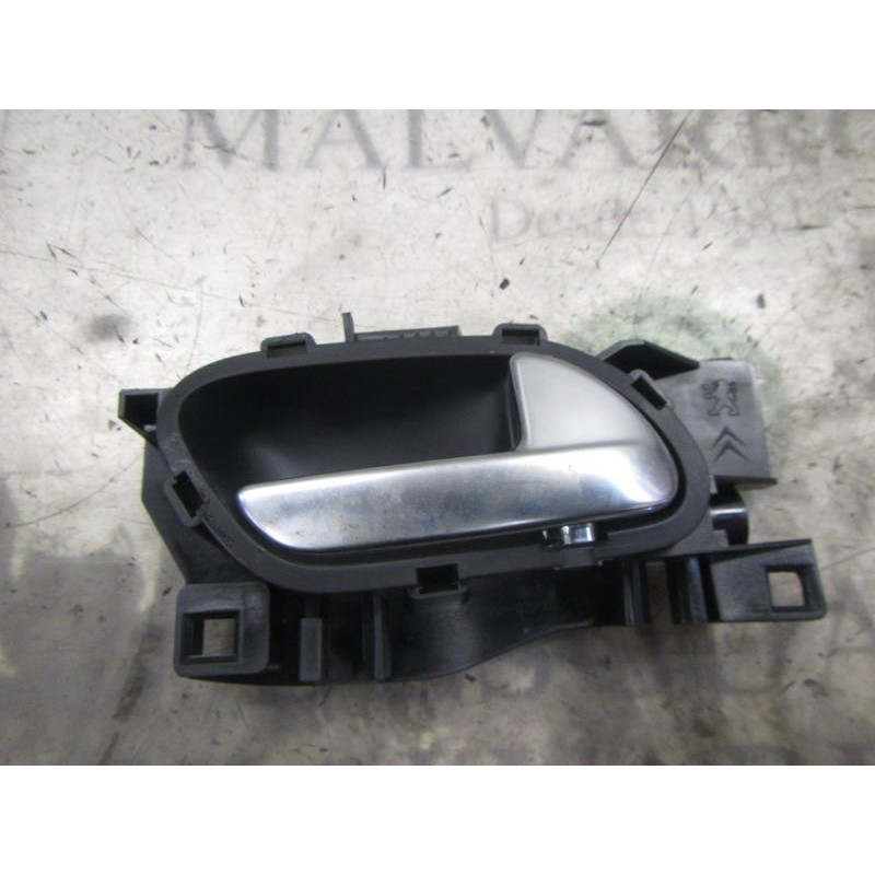 Recambio de maneta interior delantera derecha para peugeot 208 1.2 12v vti referencia OEM IAM 9144G4  