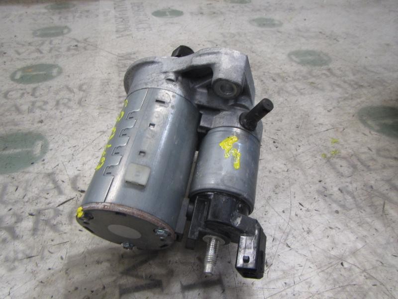 Recambio de motor arranque para peugeot 208 1.2 12v vti referencia OEM IAM 9688477380 967153088002 4280008331
