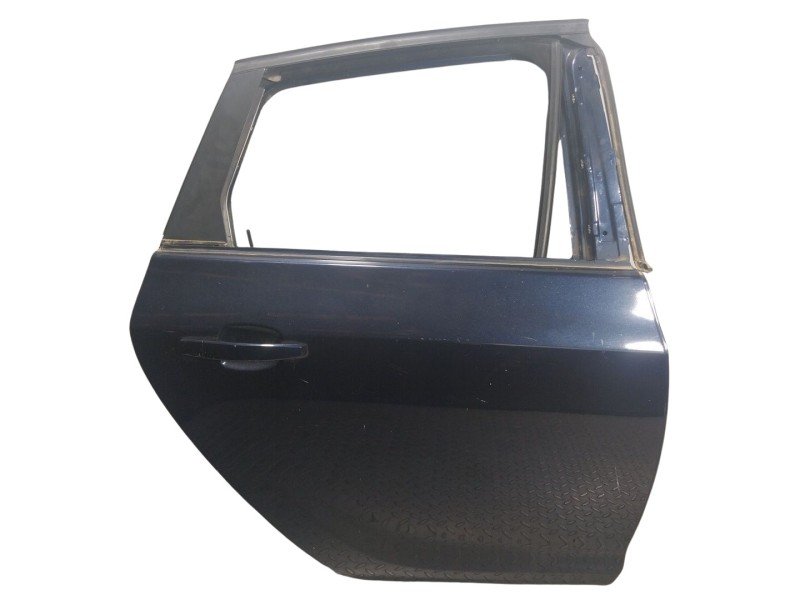 Recambio de puerta trasera derecha para opel astra j (p10) 1.7 cdti (68) referencia OEM IAM 13285611  