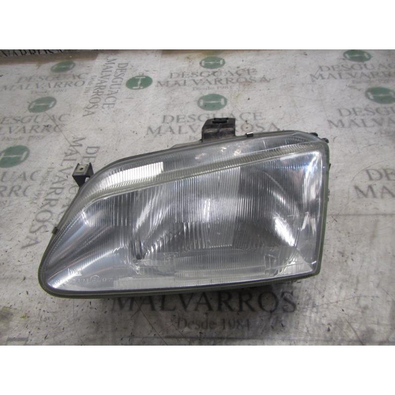 Recambio de faro izquierdo para renault megane i classic (la0) 1.6 referencia OEM IAM   