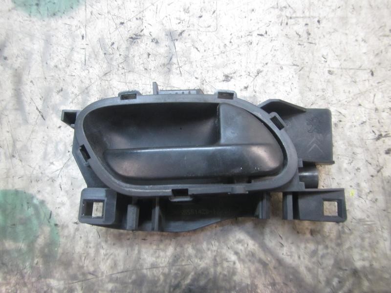 Recambio de maneta interior delantera derecha para peugeot expert kasten furg. referencia OEM IAM   