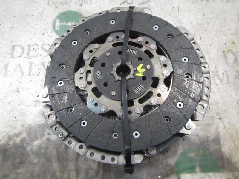 Recambio de kit embrague para ford focus lim. (cb8) 1.6 tdci cat referencia OEM IAM 2088325  