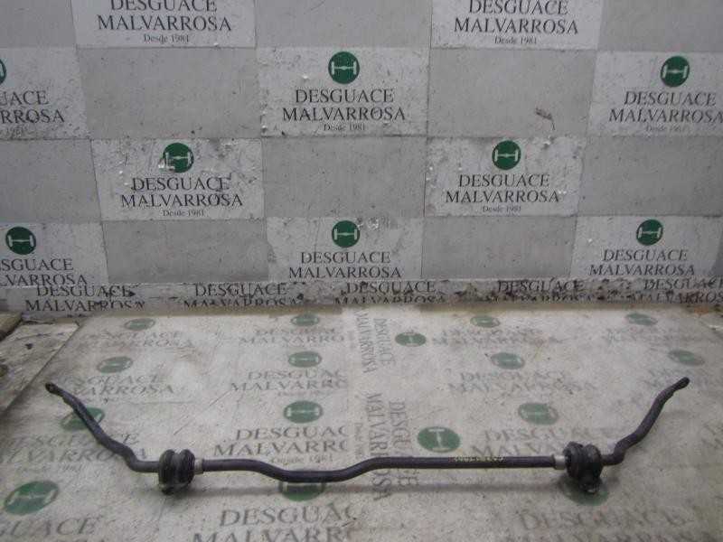 Recambio de barra estabilizadora trasera para kia cee´d emotion referencia OEM IAM 555102H000  