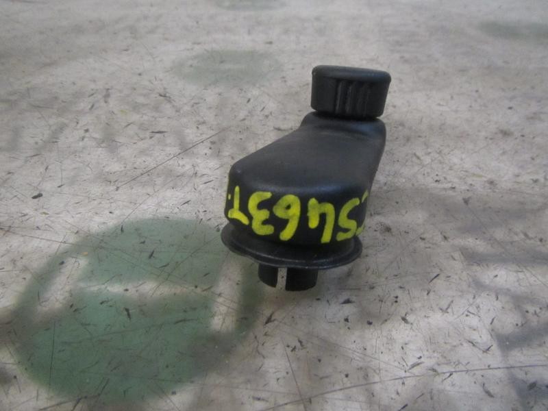 Recambio de maneta elevalunas trasera izquierda para dacia logan 1.5 dci diesel cat referencia OEM IAM 8200673745  