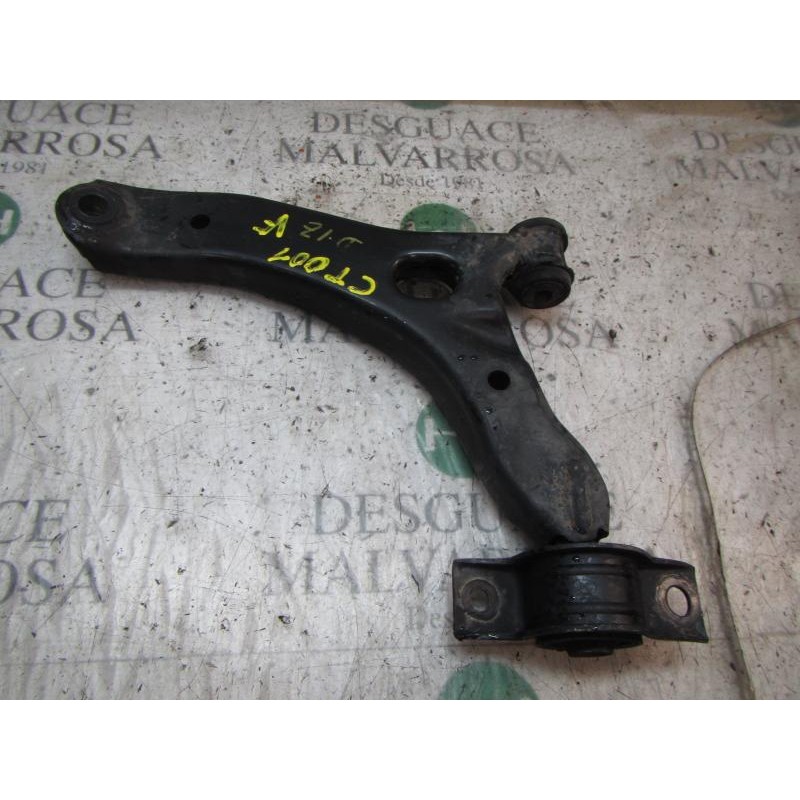 Recambio de brazo suspension inferior delantero izquierdo para ford transit connect (tc7) furg. referencia OEM IAM   