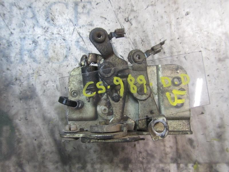 Recambio de cerradura puerta delantera derecha para ford fiesta berl./express 1.1 referencia OEM IAM   