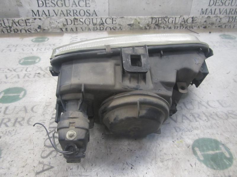 Recambio de faro izquierdo para renault megane i classic (la0) 1.9 d rn referencia OEM IAM   