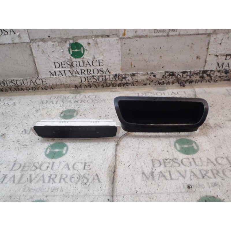 Recambio de pantalla multifuncion para ssangyong rodius xdi referencia OEM IAM   