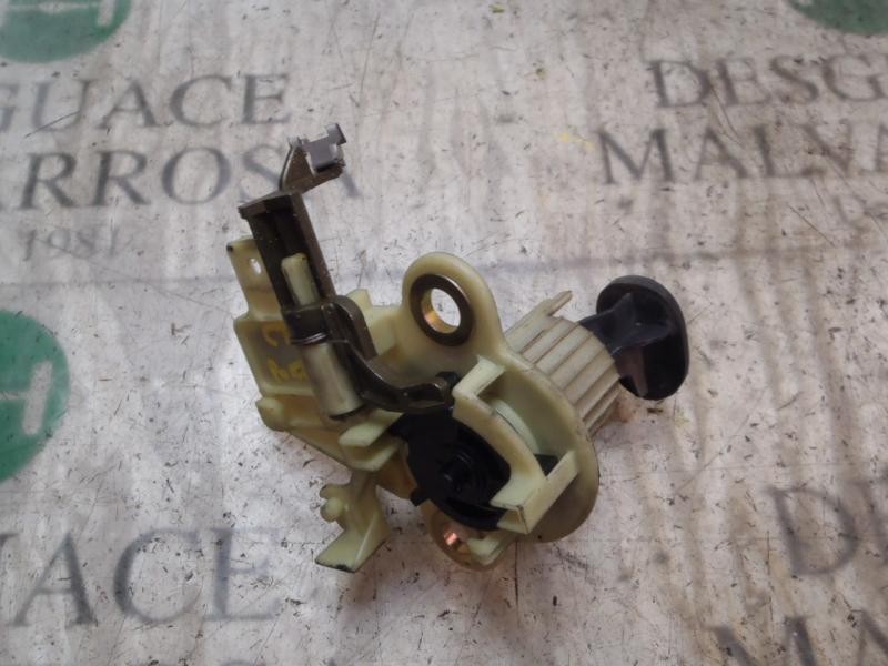 Recambio de maneta porton para renault laguna (b56) 1.6 16v rt referencia OEM IAM   