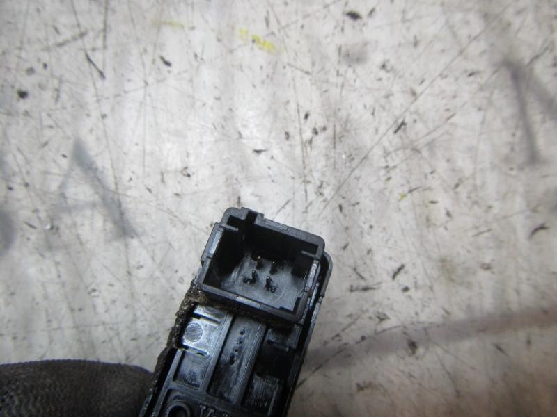 Recambio de mando elevalunas trasero derecho para citroën c4 berlina cool referencia OEM IAM   