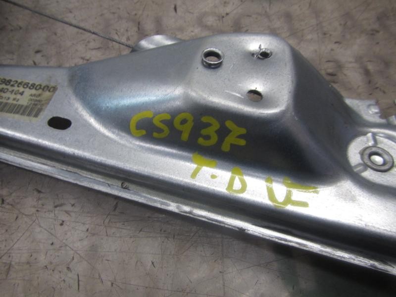 Recambio de elevalunas trasero derecho para peugeot 308 sport referencia OEM IAM 9224E2  