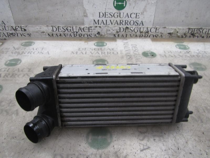 Recambio de intercooler para peugeot 308 sport referencia OEM IAM 1440H9  