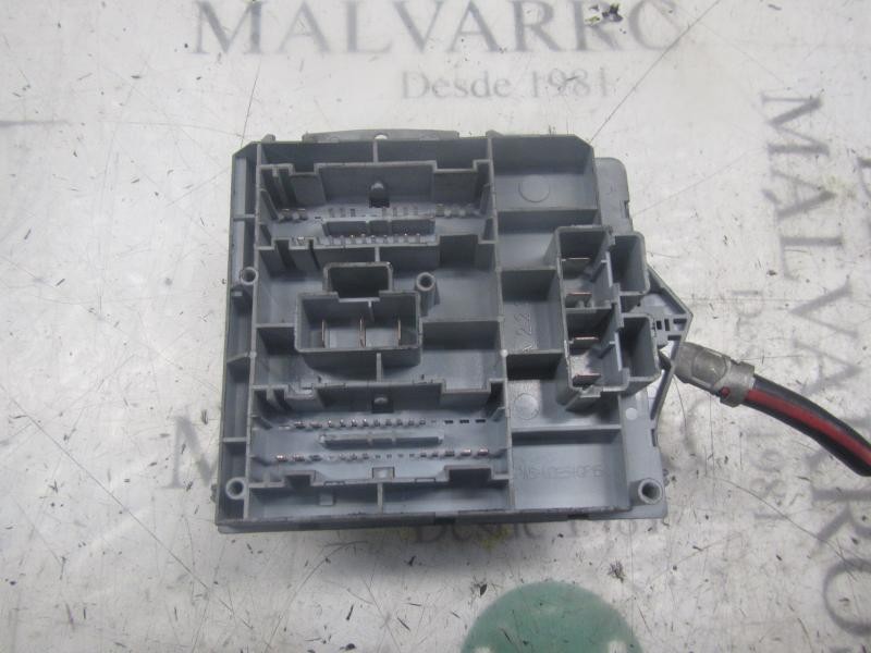 Recambio de caja reles / fusibles para alfa romeo 147 (190) 1.9 jtd impression referencia OEM IAM   