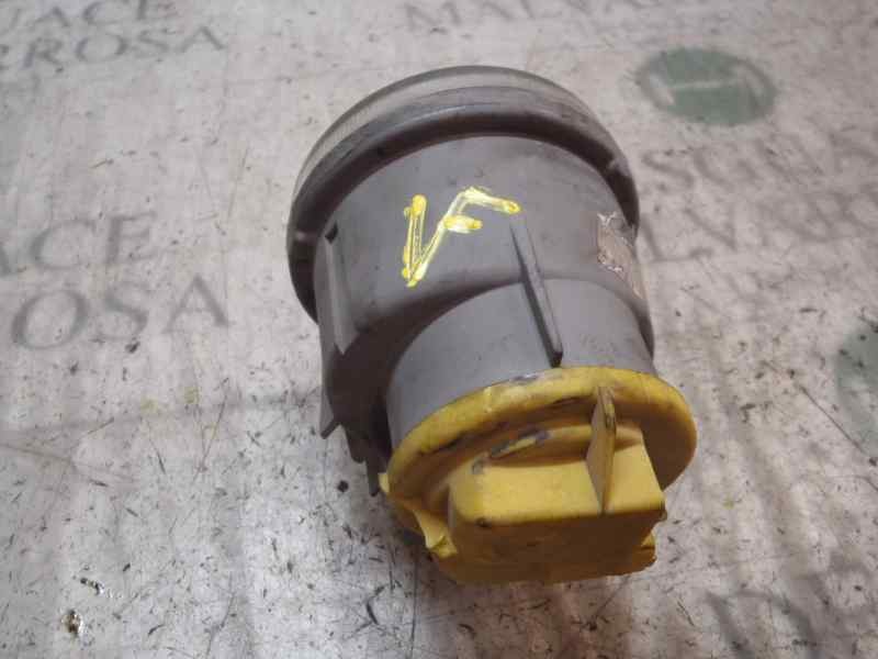 Recambio de faro antiniebla derecho para citroën c3 1.4 16v referencia OEM IAM   