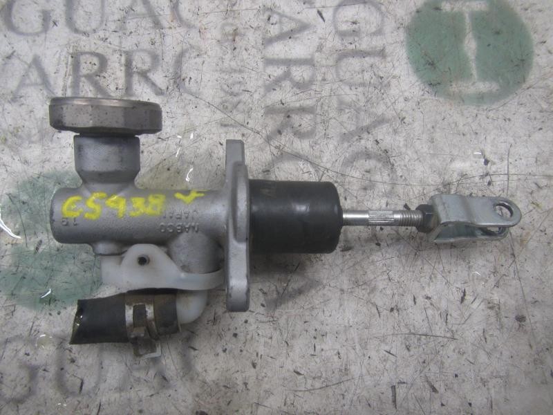 Recambio de bomba embrague para nissan pathfinder (r51) 2.5 dci xe referencia OEM IAM   