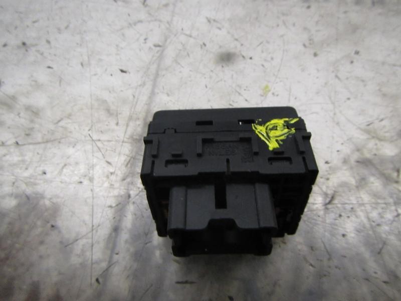 Recambio de mando retrovisor para nissan pathfinder (r51) 2.5 dci xe referencia OEM IAM   