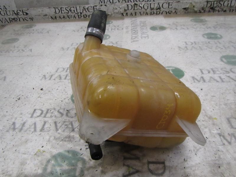 Recambio de deposito expansion para ssangyong rodius xdi referencia OEM IAM   