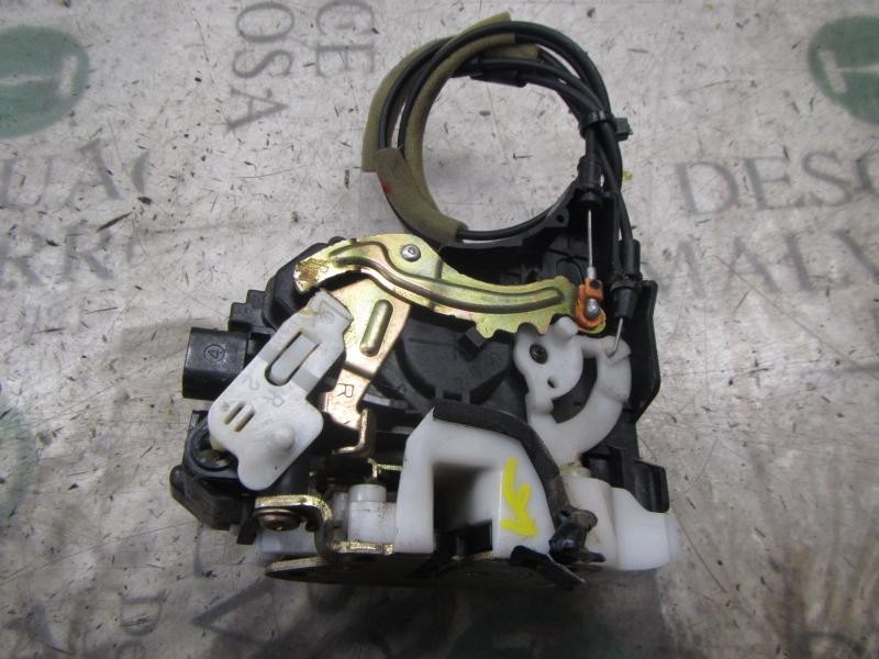 Recambio de cerradura puerta trasera derecha para mitsubishi grandis (na0w) 2.0 di-d instyle referencia OEM IAM MN167700  