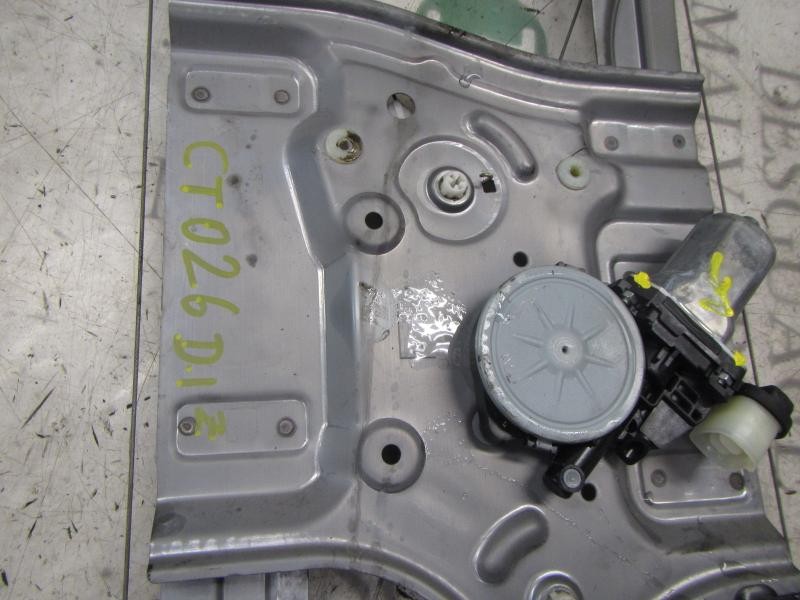 Recambio de elevalunas delantero izquierdo para mitsubishi grandis (na0w) 2.0 di-d instyle referencia OEM IAM MR989947  