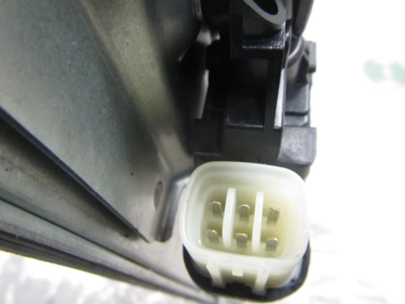 Recambio de elevalunas trasero derecho para mitsubishi grandis (na0w) 2.0 di-d instyle referencia OEM IAM MR989947  