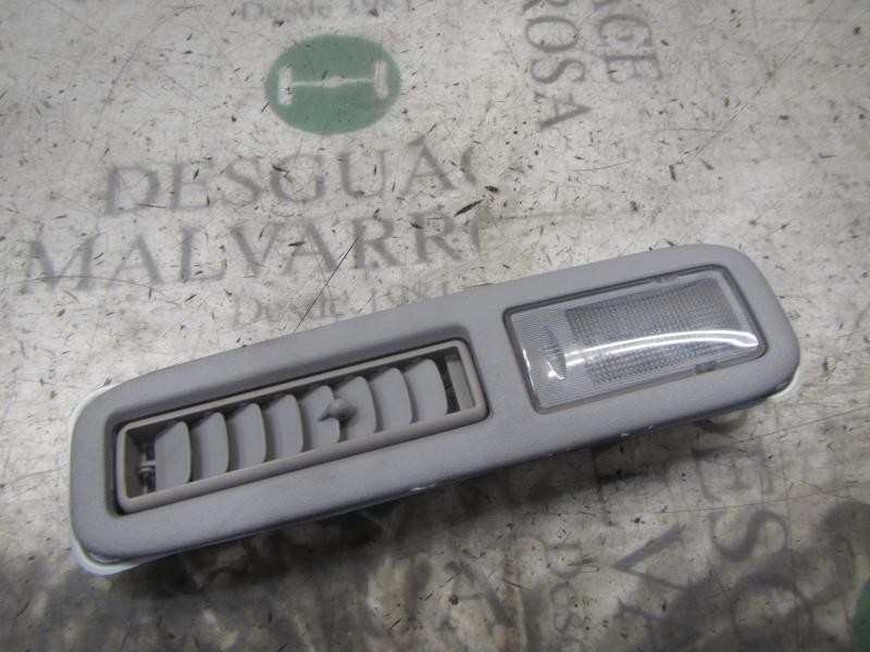 Recambio de piloto interior para mitsubishi grandis (na0w) 2.0 di-d instyle referencia OEM IAM MR962022HA  