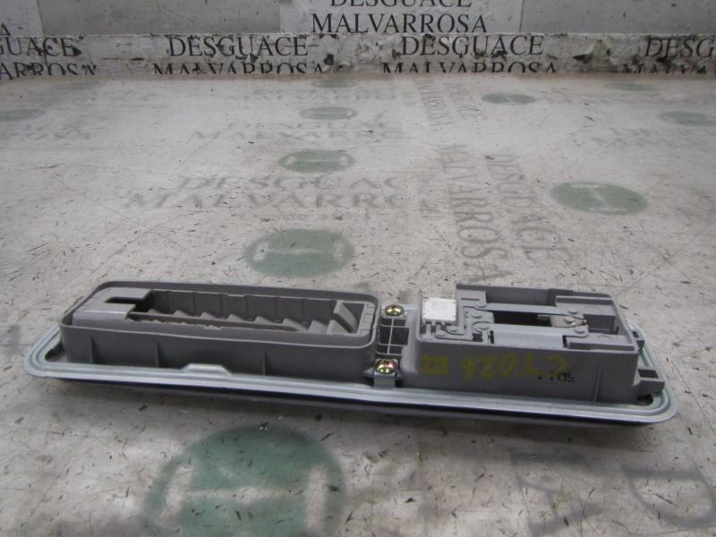 Recambio de piloto interior para mitsubishi grandis (na0w) 2.0 di-d instyle referencia OEM IAM MR962022HA  