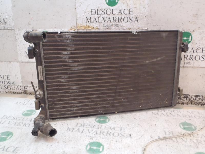 Recambio de radiador agua para volkswagen golf iv berlina (1j1) básico referencia OEM IAM   