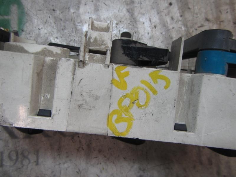 Recambio de mando calefaccion / aire acondicionado para peugeot partner (s2) combiespace referencia OEM IAM   