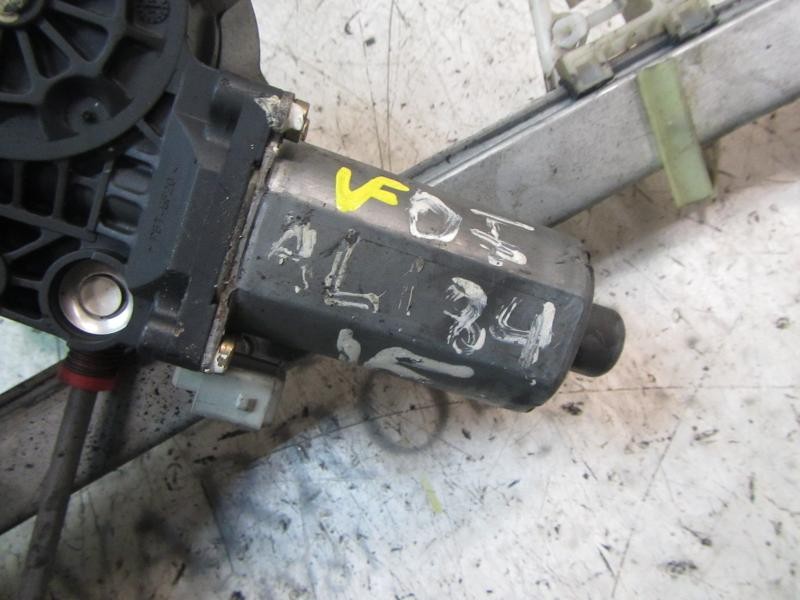 Recambio de elevalunas delantero izquierdo para citroën xsara berlina 1.9 diesel referencia OEM IAM   