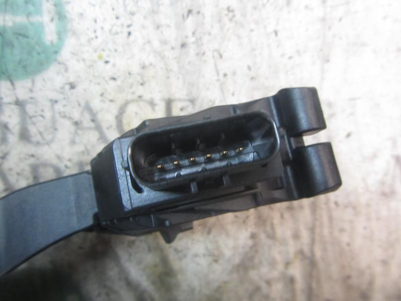 Recambio de potenciometro pedal para audi a3 sportback (8va) 2.0 16v tdi referencia OEM IAM 5Q1721503H  