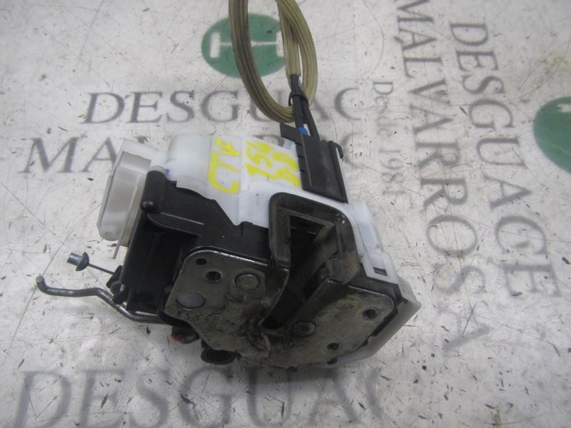 Recambio de cerradura puerta delantera derecha para fiat fiorino básico referencia OEM IAM   