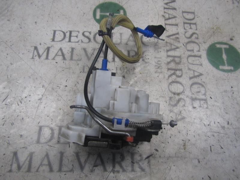 Recambio de cerradura puerta delantera derecha para fiat fiorino básico referencia OEM IAM   