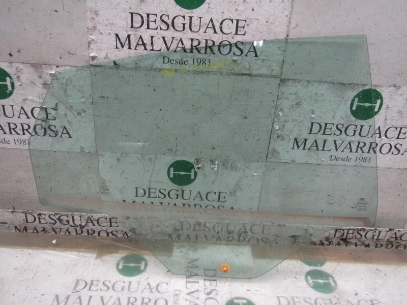 Recambio de cristal puerta trasero derecho para ford fiesta (cb1) trend referencia OEM IAM 1591457  