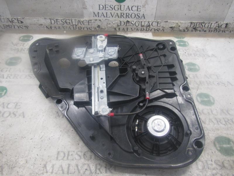 Recambio de elevalunas trasero derecho para ford fiesta (cb1) trend referencia OEM IAM 2041210  