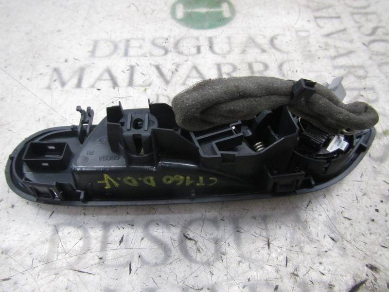 Recambio de maneta interior delantera derecha para ford fiesta (cb1) trend referencia OEM IAM 1686129  