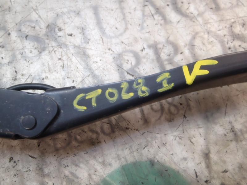 Recambio de brazo limpia delantero izquierdo para opel astra h ber. 1.6 16v referencia OEM IAM   