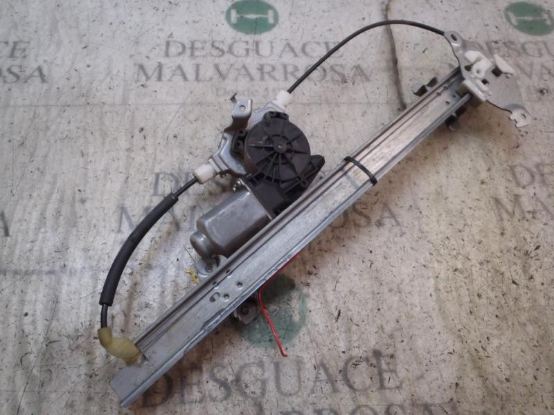 Recambio de elevalunas delantero derecho para nissan note (e11e) acenta referencia OEM IAM 807009U000 400926C 