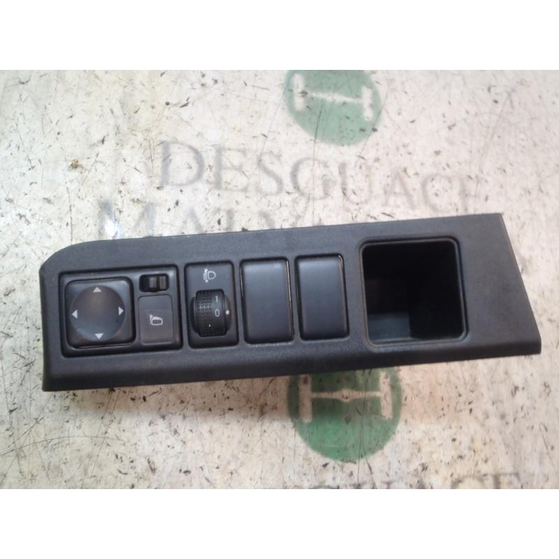 Recambio de mando retrovisor para nissan note (e11e) acenta referencia OEM IAM 25570CT00B  