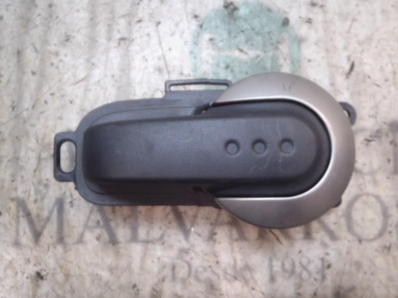 Recambio de maneta interior trasera izquierda para nissan note (e11e) acenta referencia OEM IAM 80671AX603  