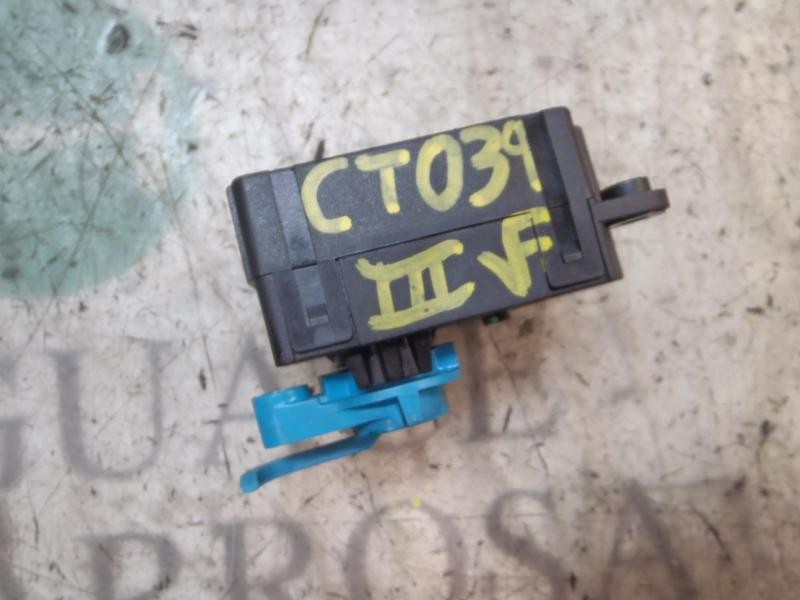 Recambio de motor apertura trampillas climatizador para nissan note (e11e) acenta referencia OEM IAM  2010101A 2010101A