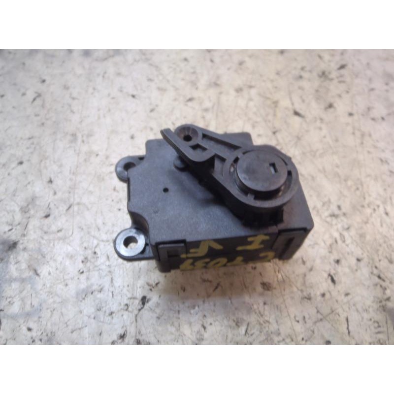 Recambio de motor apertura trampillas climatizador para nissan note (e11e) acenta referencia OEM IAM  2010101A 2010101A