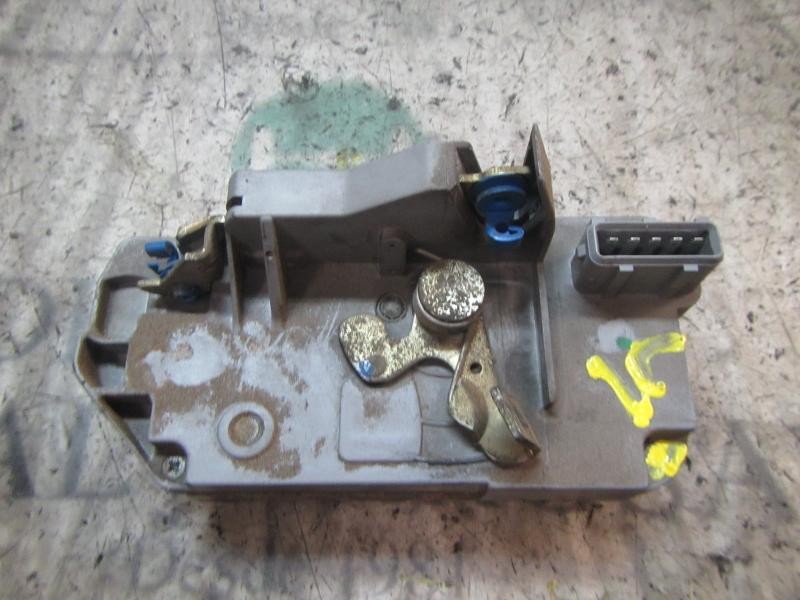 Recambio de cerradura puerta trasera izquierda para citroën xantia berlina 2.0 hdi seduction referencia OEM IAM   