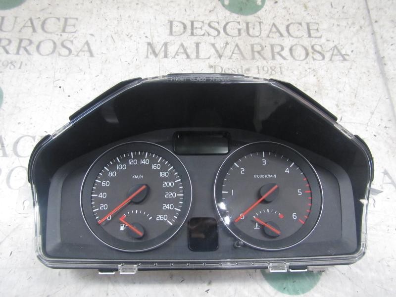 Recambio de cuadro instrumentos para volvo v50 familiar 1.6 d kinetic referencia OEM IAM 36002714 36000197 6042294