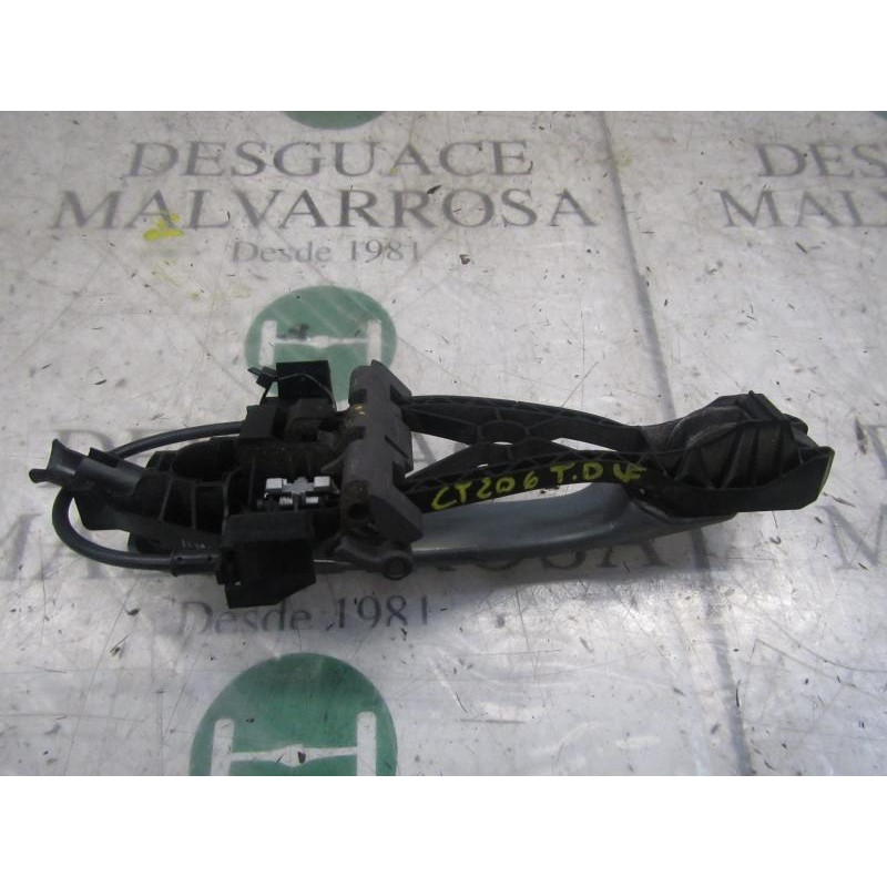 Recambio de maneta exterior trasera derecha para volvo v50 familiar 1.6 d kinetic referencia OEM IAM 39879658  