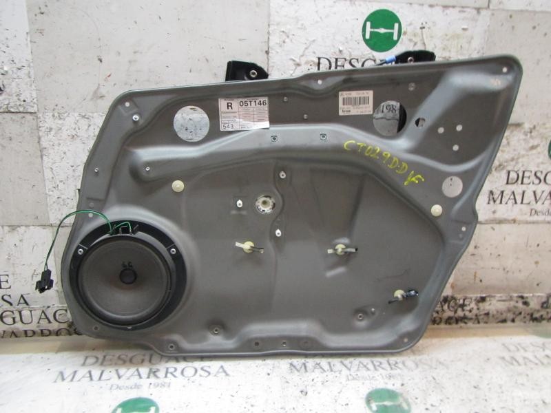 Recambio de elevalunas delantero derecho para mercedes-benz clase b (w245) 200 cdi (245.208) referencia OEM IAM A1697200879  
