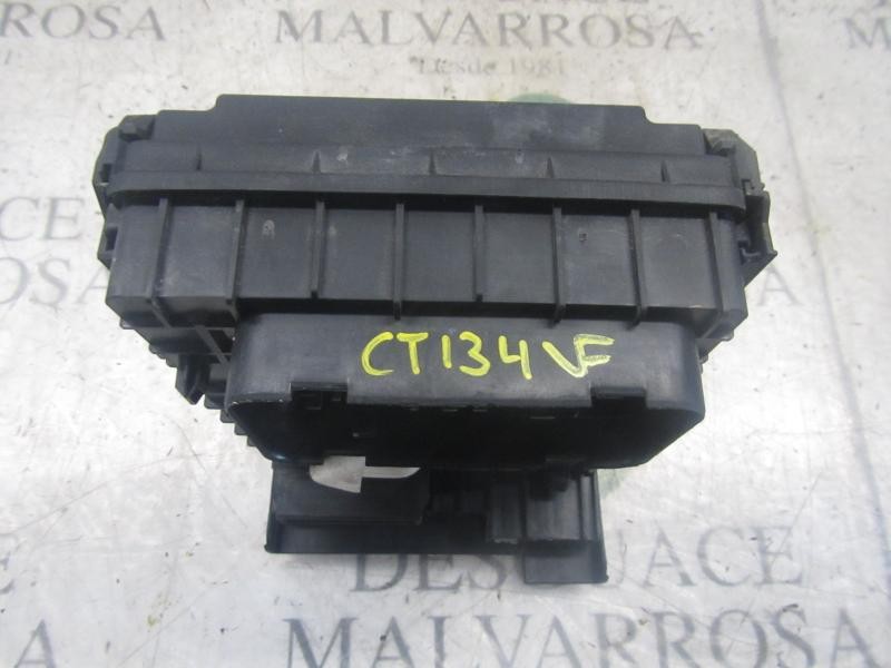 Recambio de caja reles / fusibles para volkswagen caddy ka/kb (2k) kombi referencia OEM IAM 1K0937125A 460001132985 460001132985