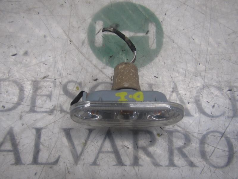 Recambio de piloto lateral izquierdo para volkswagen caddy ka/kb (2k) kombi referencia OEM IAM 2K0949117  