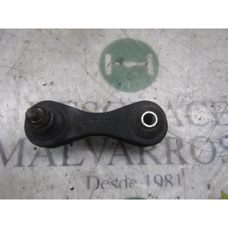 Recambio de tirante trasero izquierdo para mercedes-benz clase b (w245) 200 cdi (245.208) referencia OEM IAM A1693200589  