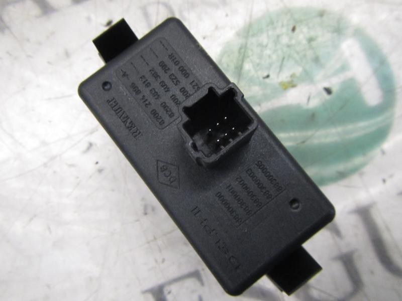 Recambio de warning para renault clio grandtour 1.5 dci diesel cat referencia OEM IAM 252103766R  